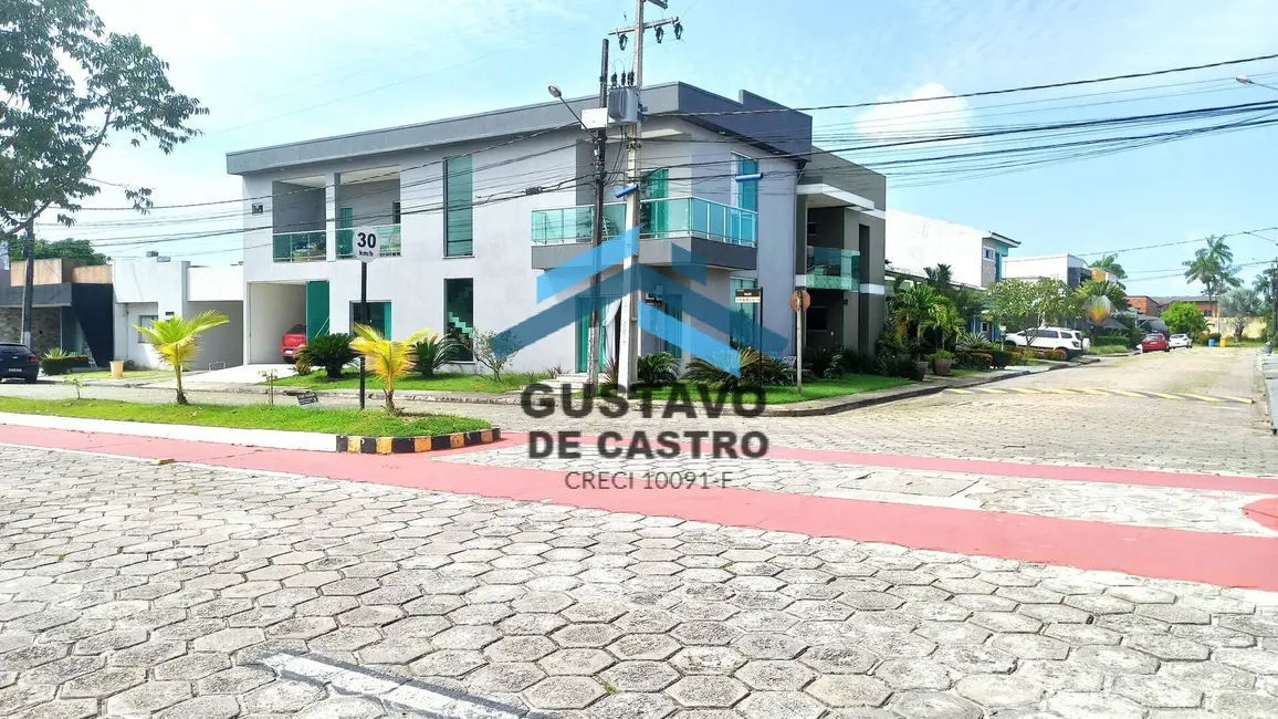 Foto 1 de Casa com 6 quartos à venda, 200m2 em Parque Verde, Belem - PA