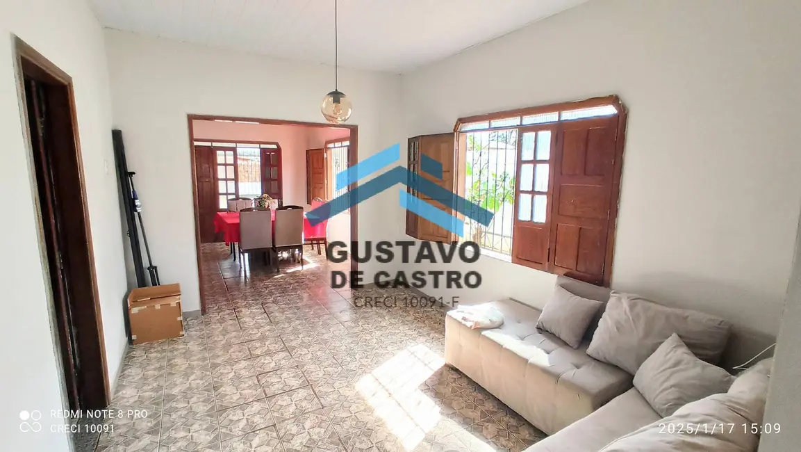 Casa com 5 quartos à venda, 420m2 em Benevides - PA - imagem 1 Foto 1 de Casa com 5 quartos à venda, 420m2 em Benevides - PA