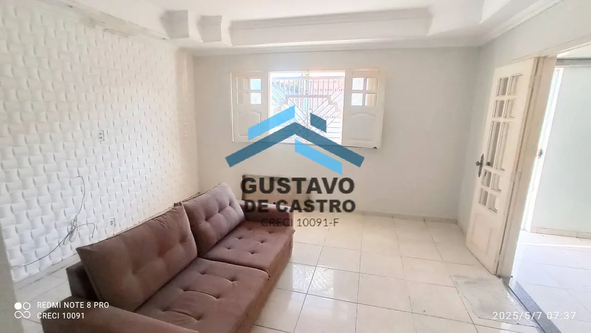 Casa com 3 quartos à venda, 200m2 em Coqueiro, Ananindeua - PA - imagem 2 Foto 2 de Casa com 3 quartos à venda, 200m2 em Coqueiro, Ananindeua - PA