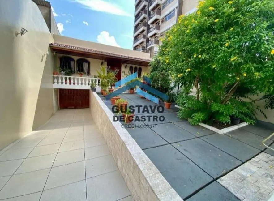 Foto 2 de Casa com 4 quartos à venda, 666m2 em Marco, Belem - PA