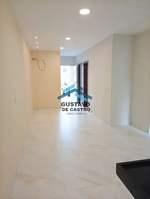 Casa com 3 quartos à venda, 108m2 em Centro, Ananindeua - PA - imagem 3 Foto 3 de Casa com 3 quartos à venda, 108m2 em Centro, Ananindeua - PA
