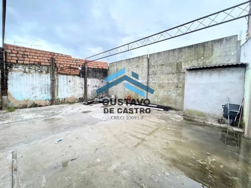 Armazém / Galpão à venda e para alugar, 200m2 em Maguari, Ananindeua - PA - imagem 8 Foto 8 de Armazém / Galpão à venda e para alugar, 200m2 em Maguari, Ananindeua - PA
