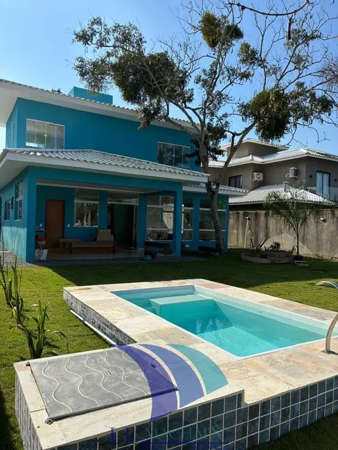 Casa de Condomínio com 4 quartos à venda, 188m2 em Armacao Dos Buzios - RJ - imagem 1 Foto 1 de Casa de Condomínio com 4 quartos à venda, 188m2 em Armacao Dos Buzios - RJ