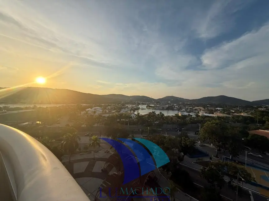 Apartamento com 4 quartos à venda, 285m2 em São Bento, Cabo Frio - RJ - imagem 3 Foto 3 de Apartamento com 4 quartos à venda, 285m2 em São Bento, Cabo Frio - RJ