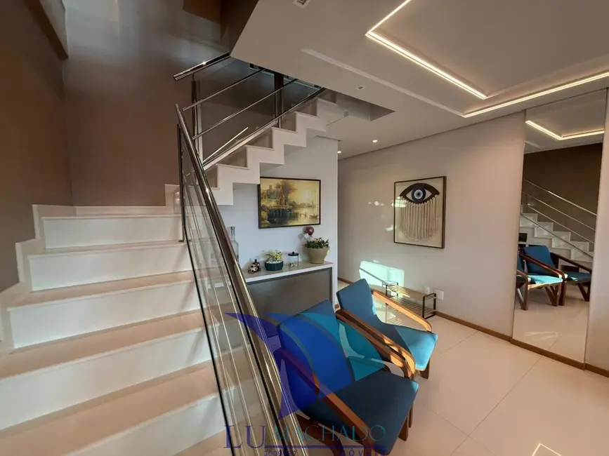 Apartamento com 4 quartos à venda, 285m2 em São Bento, Cabo Frio - RJ - imagem 6 Foto 6 de Apartamento com 4 quartos à venda, 285m2 em São Bento, Cabo Frio - RJ