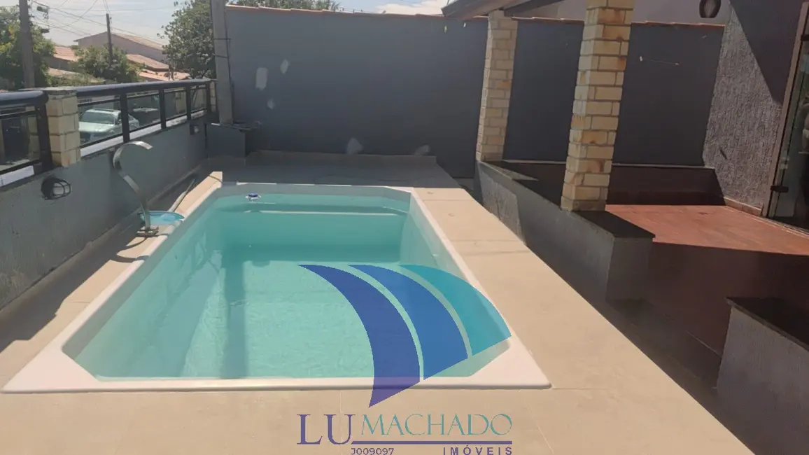 Foto 2 de Casa com 2 quartos à venda, 80m2 em Caminho de Búzios, Cabo Frio - RJ