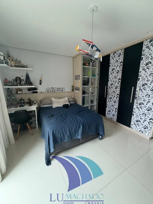 Casa com 4 quartos à venda, 300m2 em Portinho, - RJ - imagem 9 Foto 9 de Casa com 4 quartos à venda, 300m2 em Portinho, - RJ