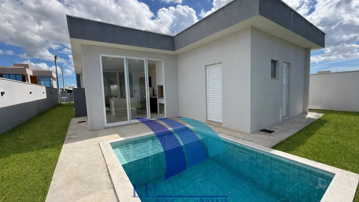 Foto 2 de Casa com 3 quartos à venda, 187m2 em Ogiva, Cabo Frio - RJ
