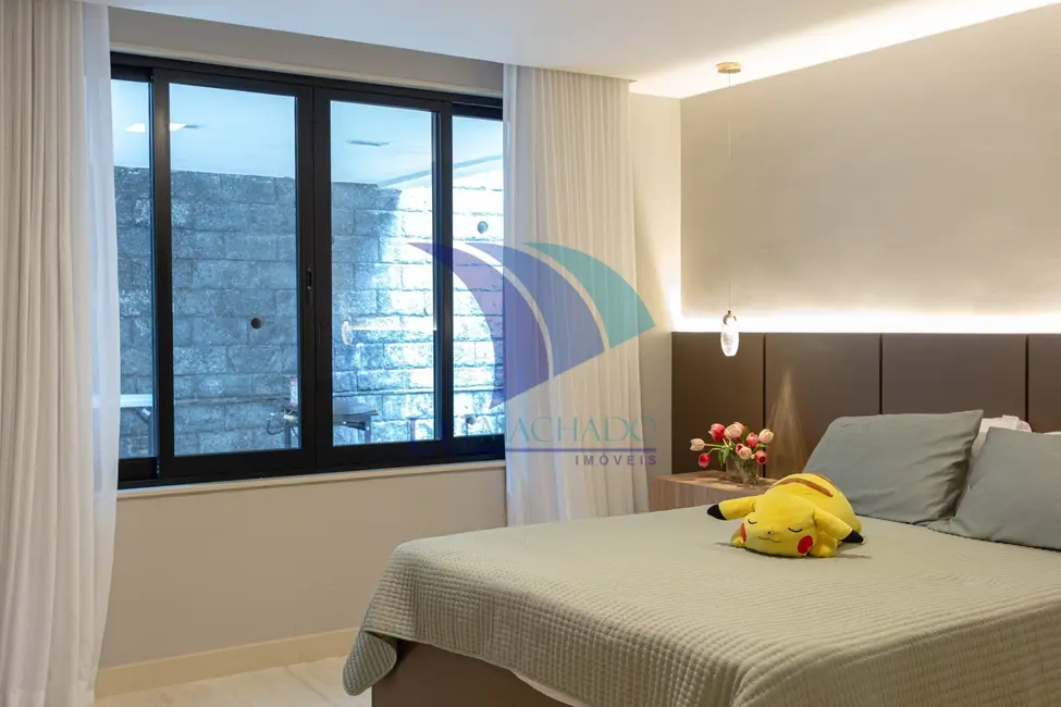 Foto 2 de Casa com 5 quartos à venda, 608m2 em Teresopolis - RJ