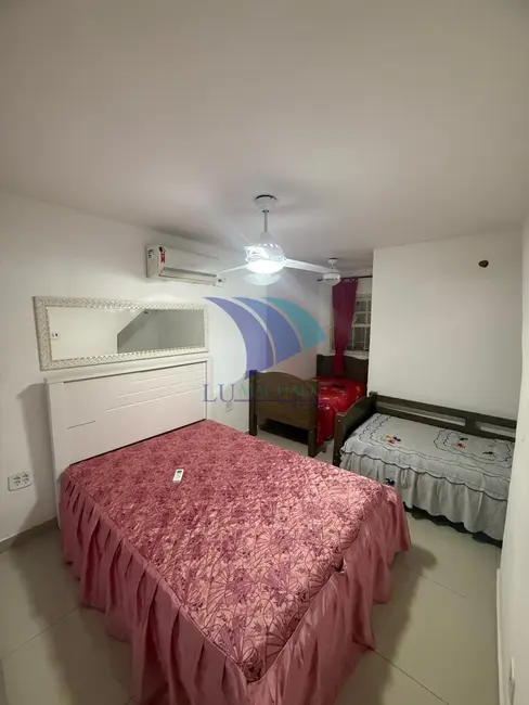 Foto 3 de Casa com 3 quartos à venda, 90m2 em Peró, Cabo Frio - RJ