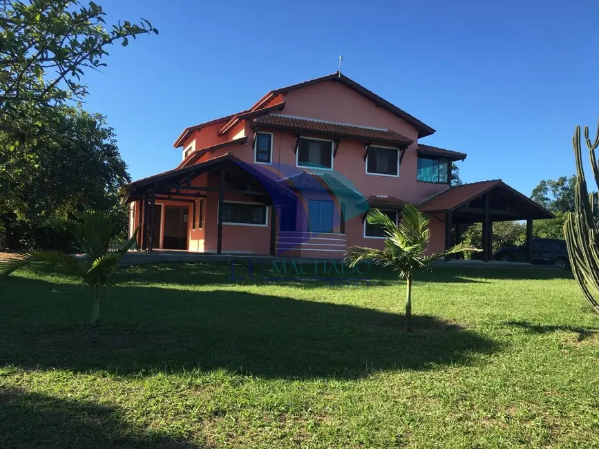 Casa com 3 quartos à venda, 300m2 em Retiro, Sao Pedro Da Aldeia - RJ - imagem 2 Foto 2 de Casa com 3 quartos à venda, 300m2 em Retiro, Sao Pedro Da Aldeia - RJ