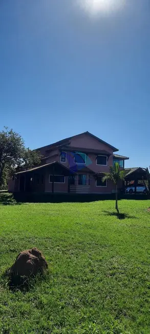 Casa com 3 quartos à venda, 300m2 em Retiro, Sao Pedro Da Aldeia - RJ - imagem 3 Foto 3 de Casa com 3 quartos à venda, 300m2 em Retiro, Sao Pedro Da Aldeia - RJ