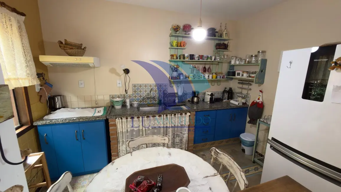 Foto 5 de Casa com 3 quartos à venda, 190m2 em Ogiva, Cabo Frio - RJ
