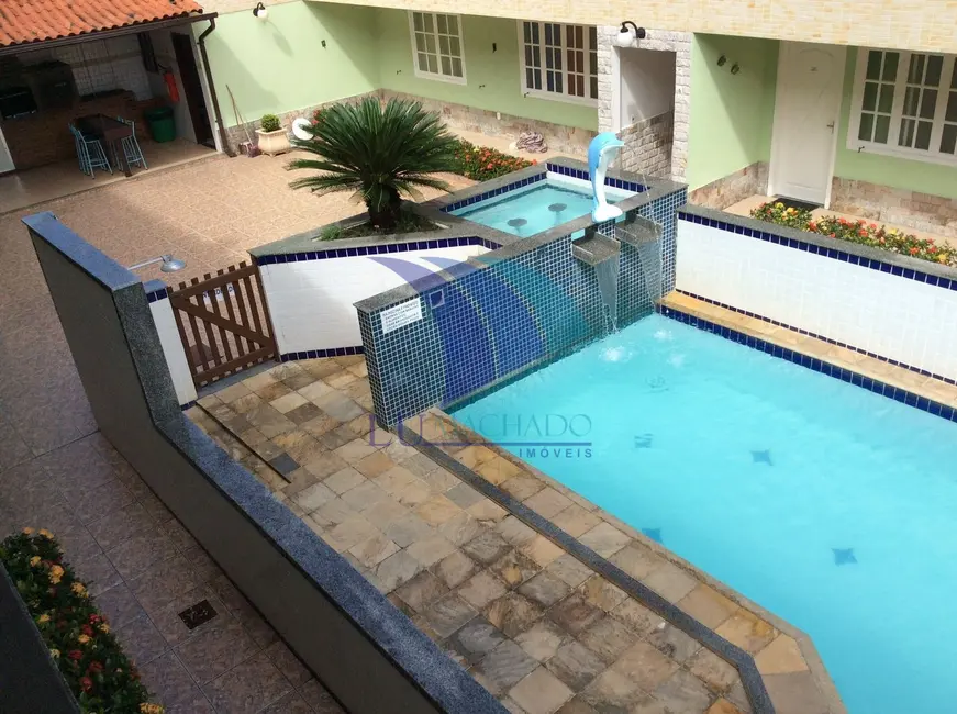 Foto 1 de Casa com 4 quartos à venda, 110m2 em Peró, Cabo Frio - RJ