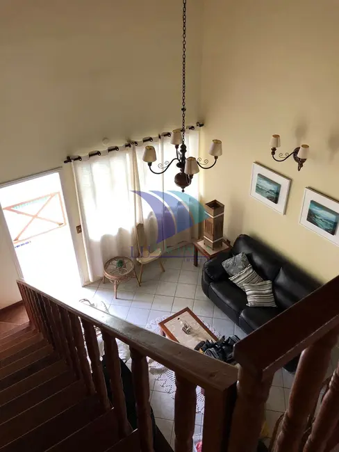 Foto 2 de Casa com 4 quartos à venda, 110m2 em Peró, Cabo Frio - RJ