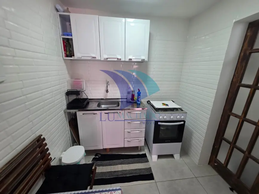 Foto 4 de Casa com 1 quarto à venda, 50m2 em Vila Blanche, Cabo Frio - RJ