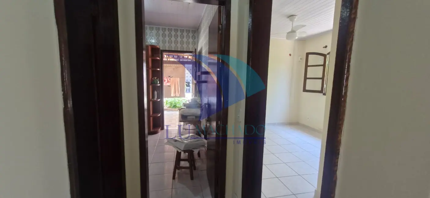 Foto 5 de Casa com 4 quartos à venda, 130m2 em Cabo Frio - RJ