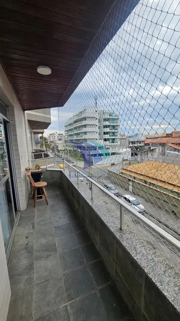Foto 2 de Apartamento com 3 quartos à venda, 130m2 em Vila Nova, Cabo Frio - RJ