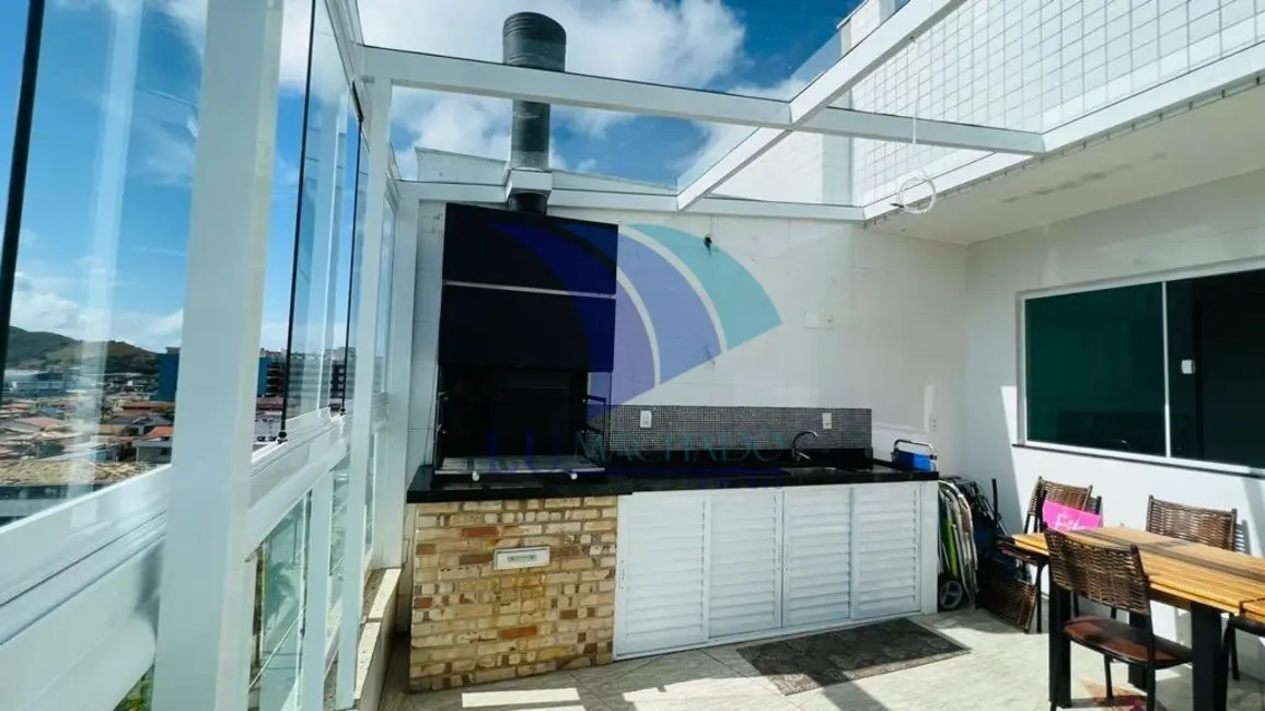 Foto 3 de Apartamento com 3 quartos à venda, 198m2 em Jardim Flamboyant, Cabo Frio - RJ