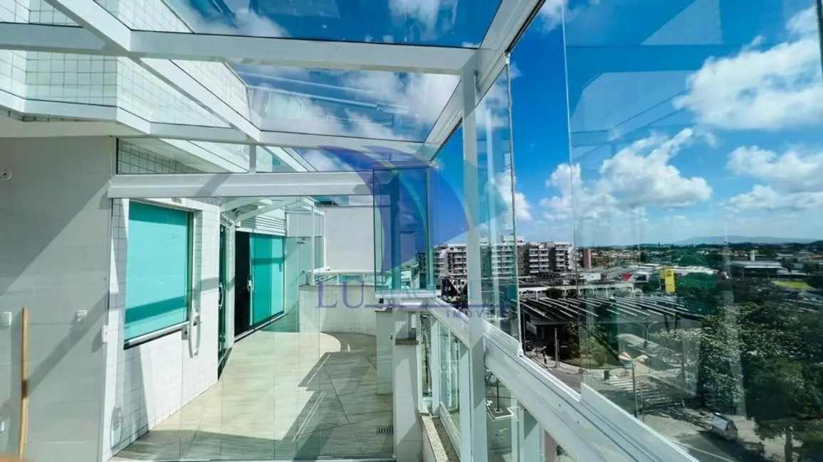 Foto 4 de Apartamento com 3 quartos à venda, 198m2 em Jardim Flamboyant, Cabo Frio - RJ