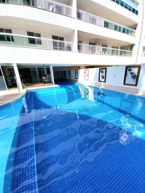Foto 8 de Apartamento com 3 quartos à venda, 240m2 em Cabo Frio - RJ