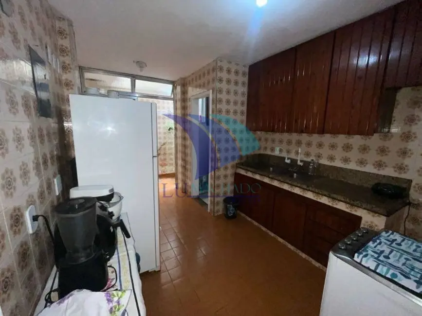 Apartamento com 2 quartos à venda, 54m2 em Centro, Cabo Frio - RJ - imagem 2 Foto 2 de Apartamento com 2 quartos à venda, 54m2 em Centro, Cabo Frio - RJ