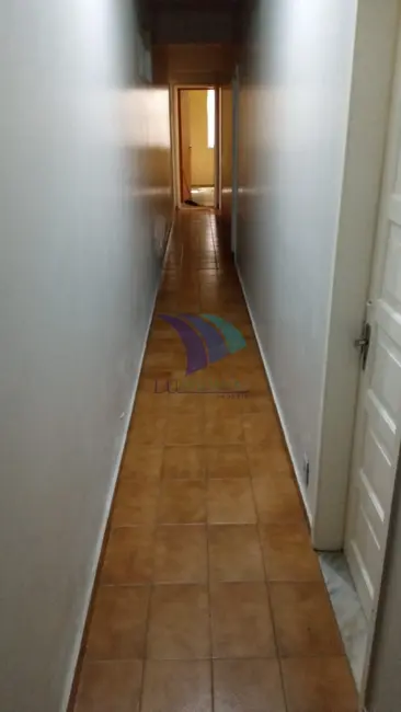 Casa com 3 quartos à venda, 180m2 em Centro, Cabo Frio - RJ - imagem 9 Foto 9 de Casa com 3 quartos à venda, 180m2 em Centro, Cabo Frio - RJ