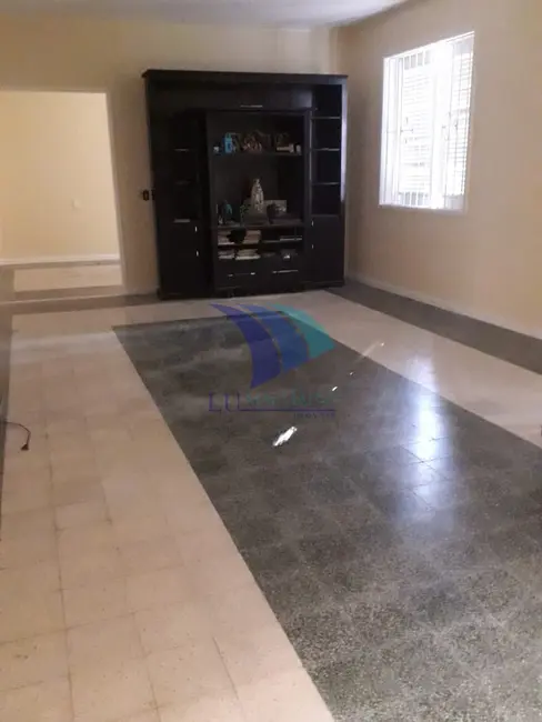 Casa com 3 quartos à venda, 180m2 em Centro, Cabo Frio - RJ - imagem 7 Foto 7 de Casa com 3 quartos à venda, 180m2 em Centro, Cabo Frio - RJ