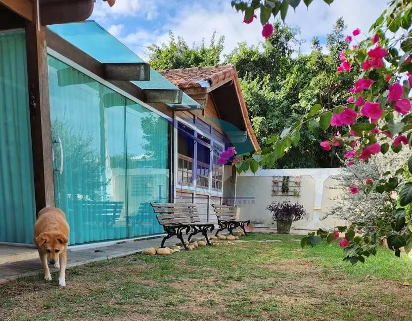 Foto 2 de Casa com 3 quartos à venda, 125m2 em Armacao Dos Buzios - RJ