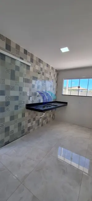 Casa com 2 quartos à venda, 65m2 em Cabo Frio - RJ - imagem 4 Foto 4 de Casa com 2 quartos à venda, 65m2 em Cabo Frio - RJ