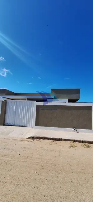 Casa com 2 quartos à venda, 65m2 em Cabo Frio - RJ - imagem 2 Foto 2 de Casa com 2 quartos à venda, 65m2 em Cabo Frio - RJ