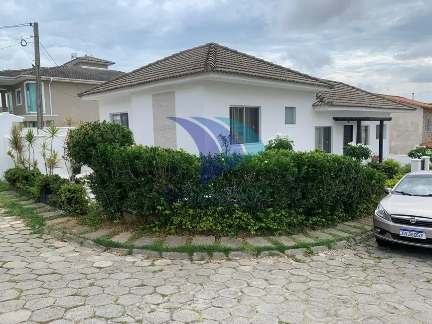 Foto 3 de Casa de Condomínio com 3 quartos à venda, 98m2 em Ogiva, Cabo Frio - RJ