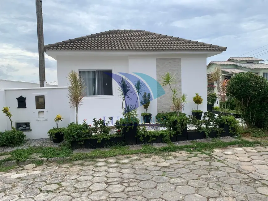 Foto 2 de Casa de Condomínio com 3 quartos à venda, 98m2 em Ogiva, Cabo Frio - RJ