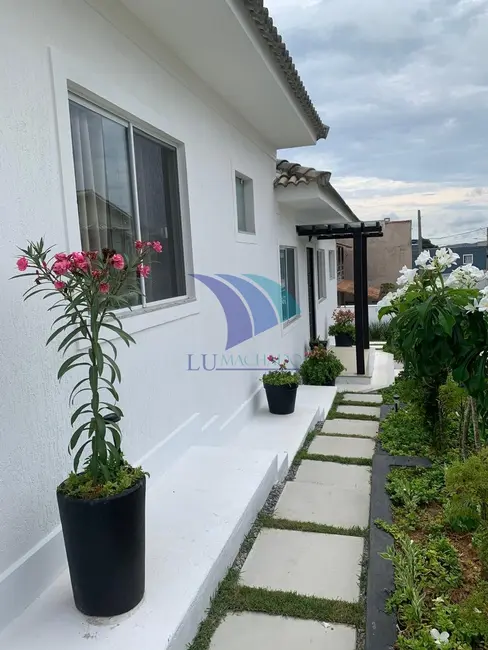 Foto 6 de Casa de Condomínio com 3 quartos à venda, 98m2 em Ogiva, Cabo Frio - RJ
