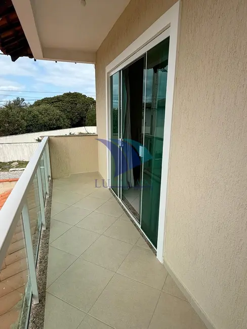 Foto 3 de Casa com 4 quartos à venda, 150m2 em Foguete, Cabo Frio - RJ