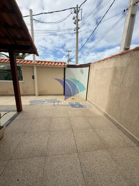 Foto 6 de Casa com 4 quartos à venda, 150m2 em Foguete, Cabo Frio - RJ