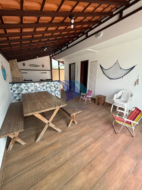 Foto 8 de Casa com 4 quartos à venda, 150m2 em Foguete, Cabo Frio - RJ
