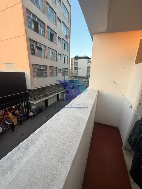 Apartamento com 1 quarto à venda, 66m2 em Centro, Cabo Frio - RJ - imagem 2 Foto 2 de Apartamento com 1 quarto à venda, 66m2 em Centro, Cabo Frio - RJ
