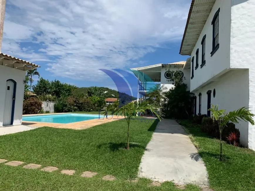 Foto 3 de Casa com 5 quartos à venda, 400m2 em Ogiva, Cabo Frio - RJ