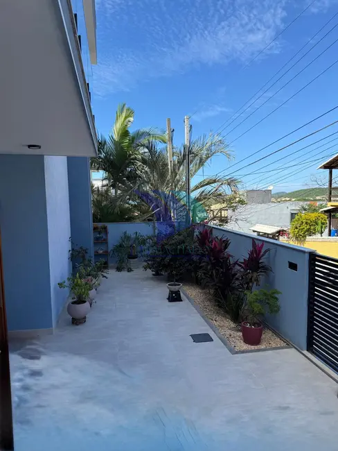 Foto 4 de Casa de Condomínio com 4 quartos à venda, 242m2 em Ogiva, Cabo Frio - RJ