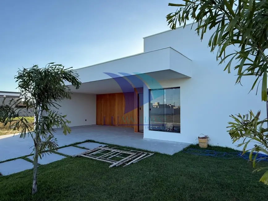 Foto 1 de Casa com 3 quartos à venda, 196m2 em Cabo Frio - RJ