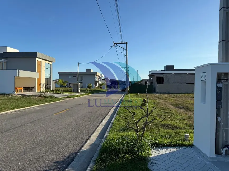 Foto 6 de Casa com 3 quartos à venda, 196m2 em Cabo Frio - RJ