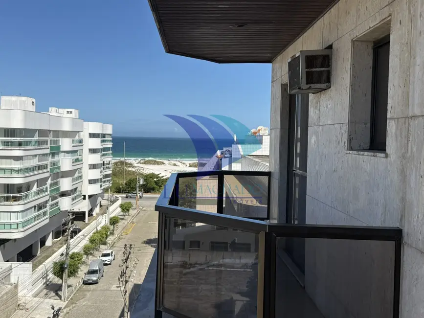 Foto 3 de Apartamento com 4 quartos à venda, 270m2 em Algodoal, Cabo Frio - RJ