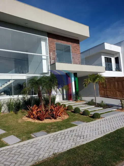 Foto 3 de Casa com 4 quartos à venda, 286m2 em Ogiva, Cabo Frio - RJ