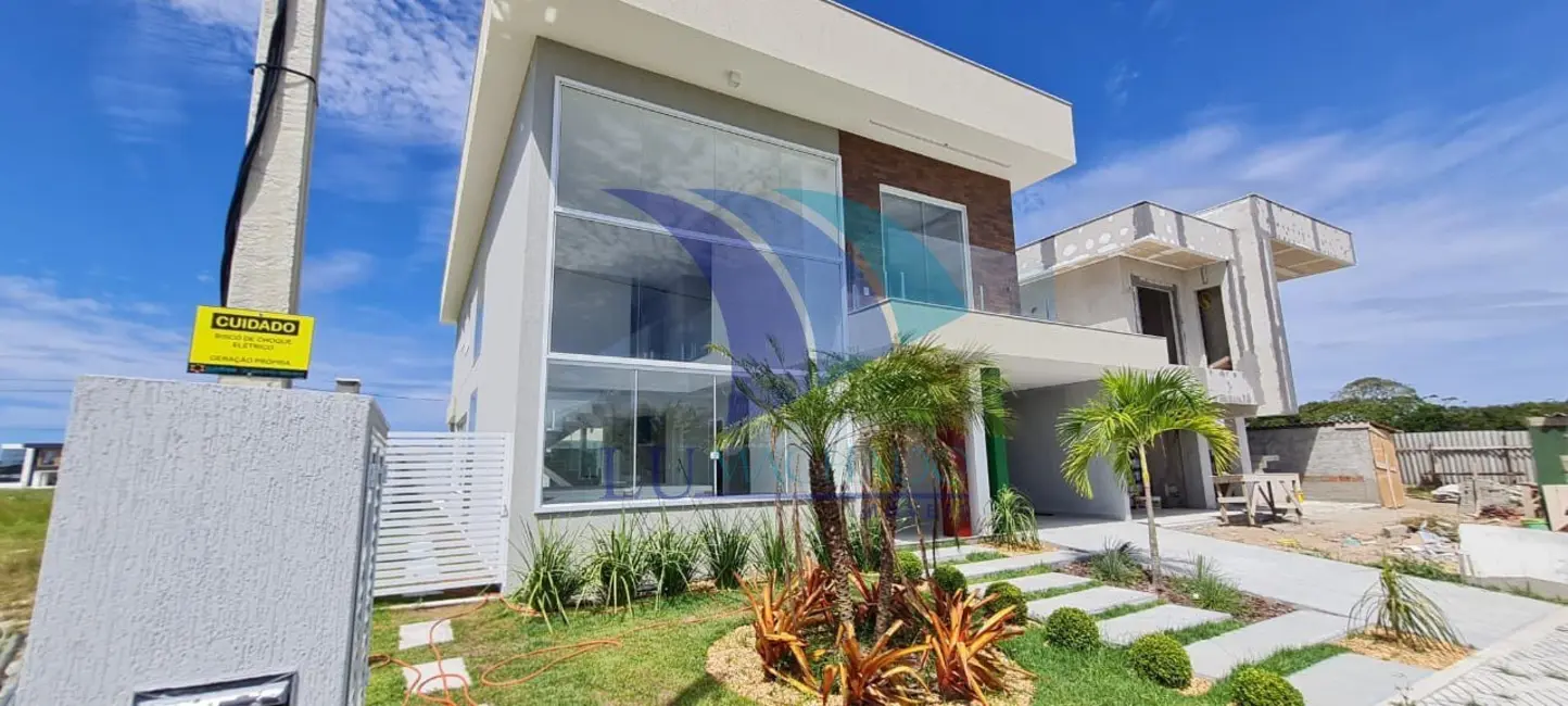 Foto 2 de Casa com 4 quartos à venda, 286m2 em Ogiva, Cabo Frio - RJ