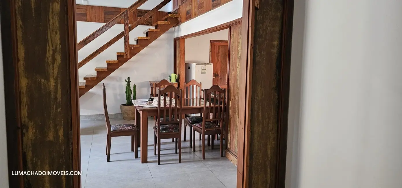 Foto 4 de Casa com 3 quartos à venda, 180m2 em Armacao Dos Buzios - RJ