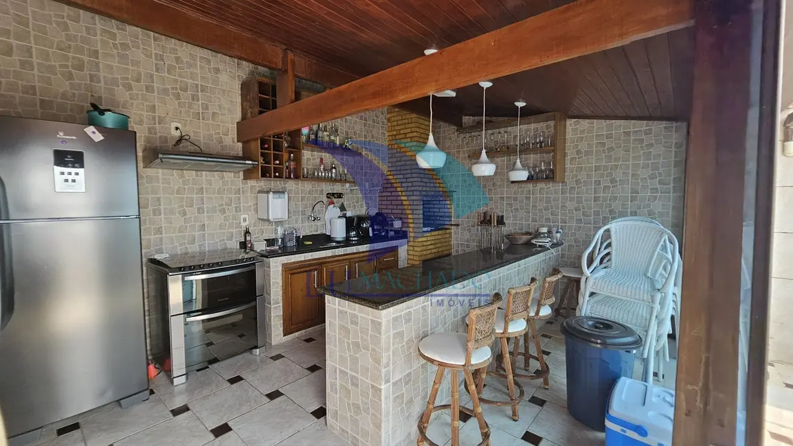 Foto 9 de Apartamento com 4 quartos à venda, 150m2 em Braga, Cabo Frio - RJ