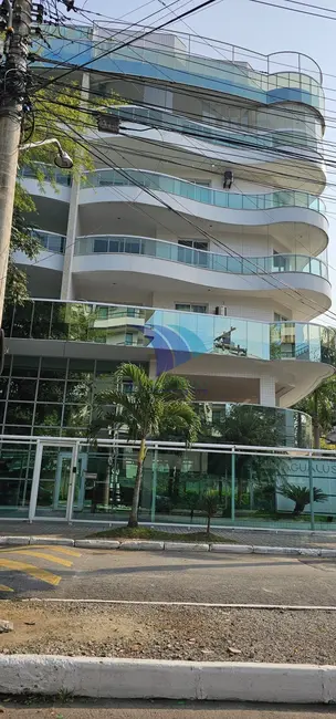 Foto 1 de Apartamento com 3 quartos à venda, 178m2 em Vila Nova, Cabo Frio - RJ