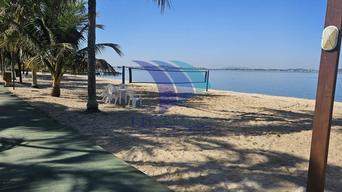 Foto 8 de Casa com 6 quartos à venda, 279m2 em Balneário São Pedro, Sao Pedro Da Aldeia - RJ