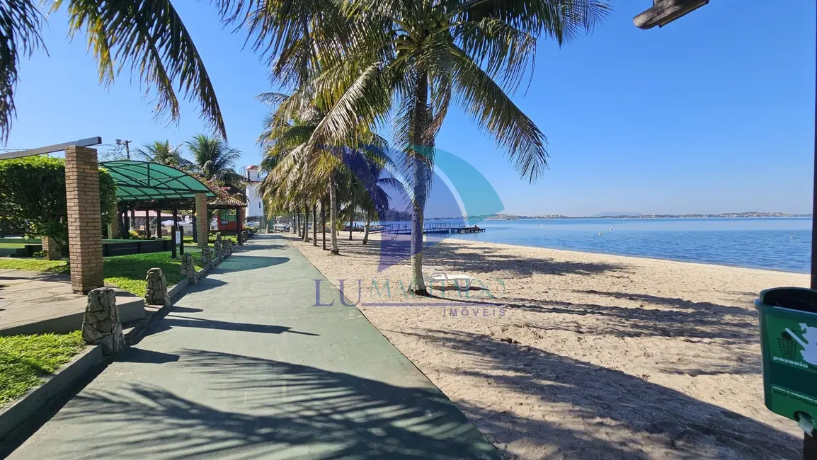 Foto 9 de Casa com 6 quartos à venda, 279m2 em Balneário São Pedro, Sao Pedro Da Aldeia - RJ